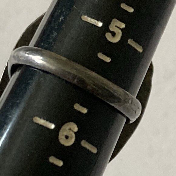 VTG Ring Southwestern Native OLD Green Stone Rope Natural Inclusion Hole 5.5 - Picture 3 of 9